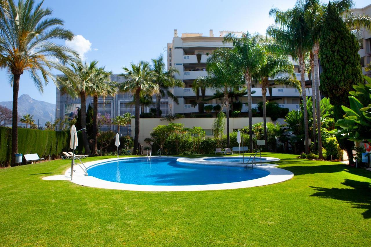 Apartamento Puerto Banus Marbella Exterior photo